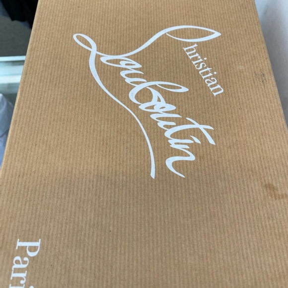 Sz 37 NIB $2950 Louboutin crystal encrusted flats - Picture 5 of 13